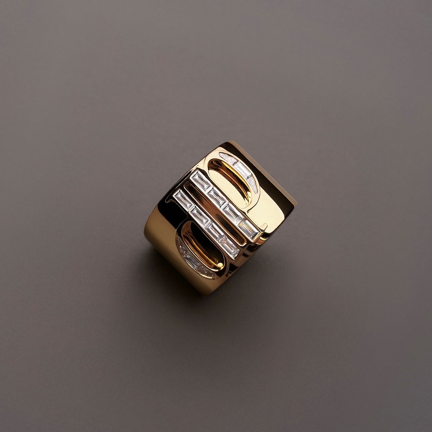 Bespoke Cigar Ring for Ms A