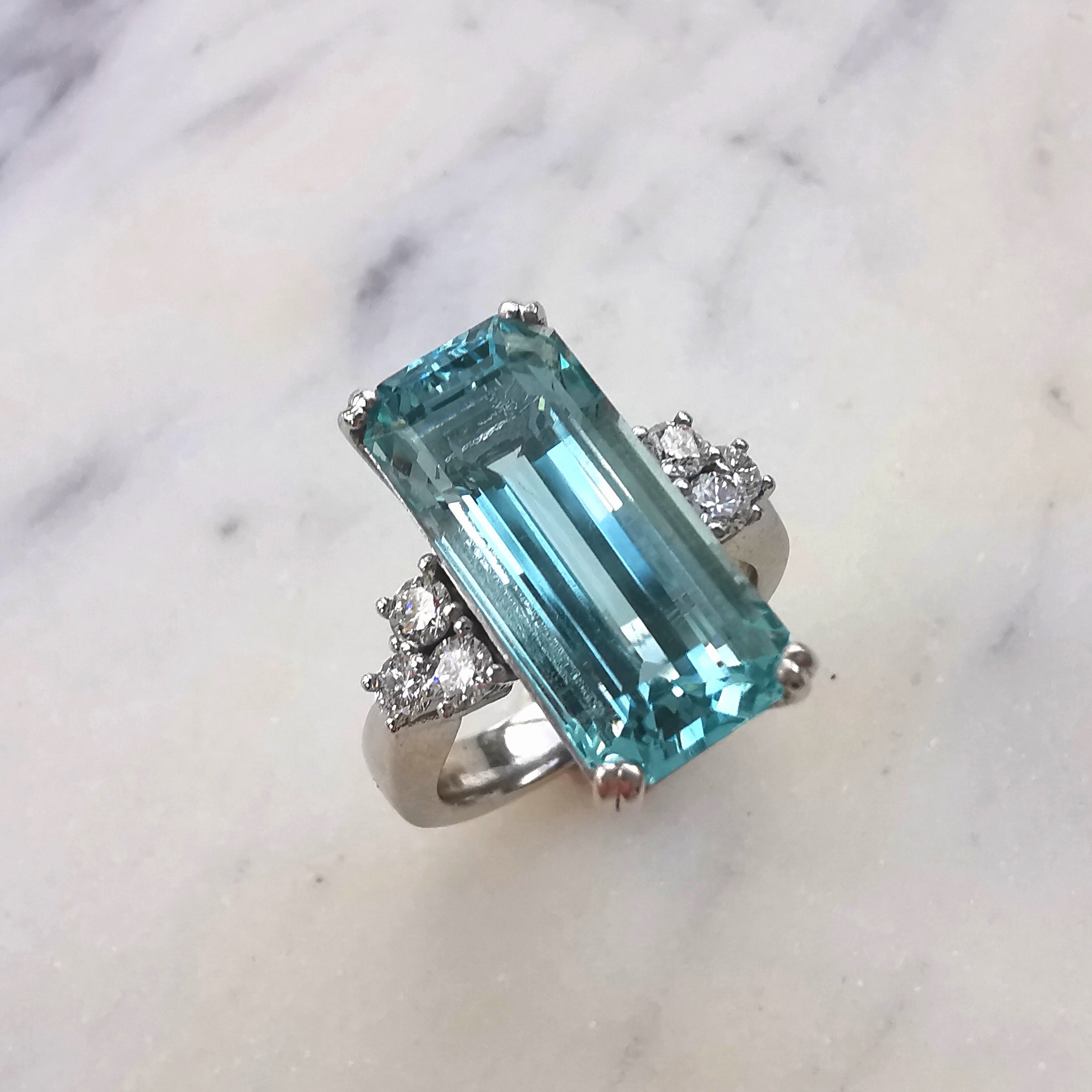 Aquamarine Diamond Ring in Gold