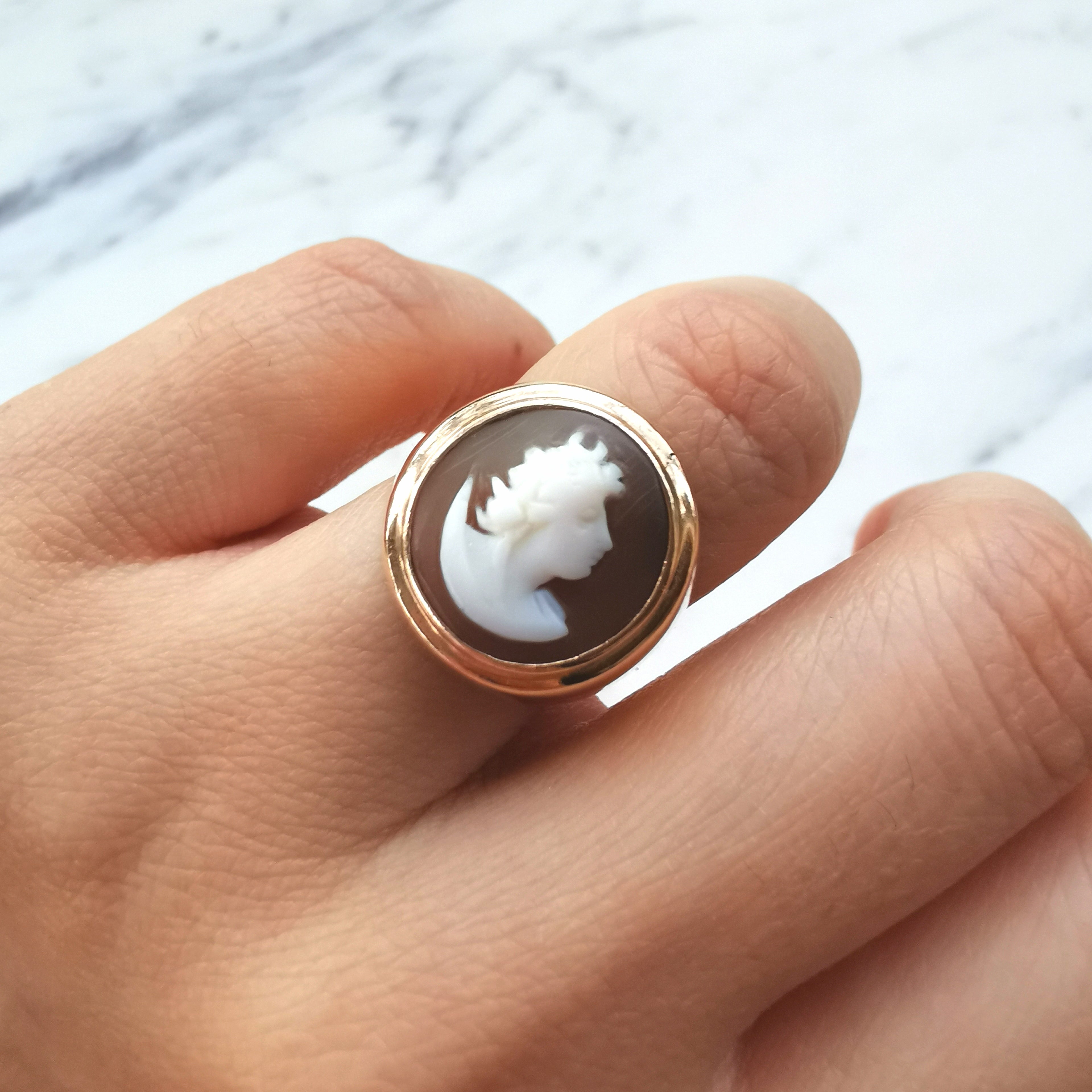 Cameo Gold Ring