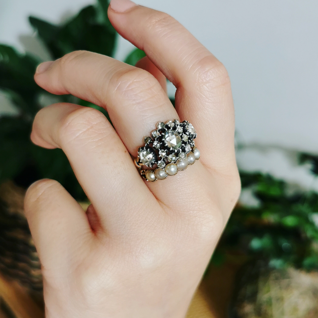Foil Backed Diamond Cluster