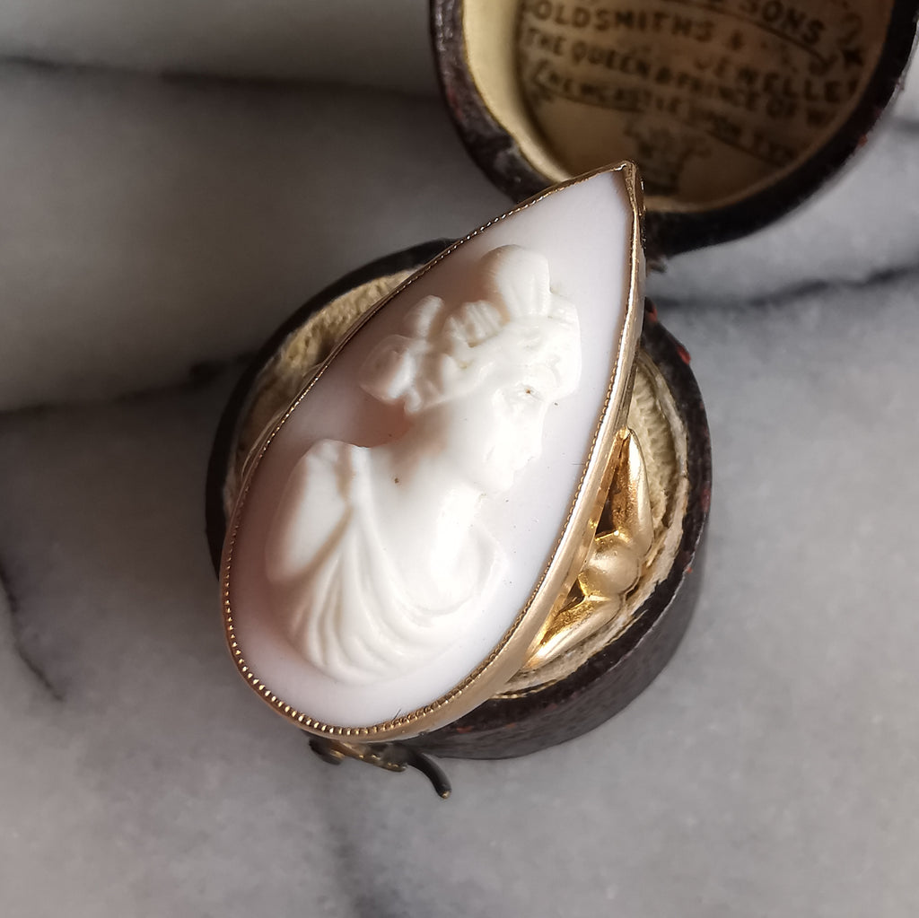 Goddess Psyche Coral Ring